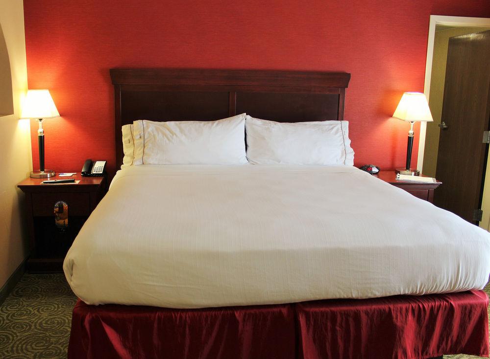 Holiday Inn Express & Suites Troy By Ihg Exteriör bild