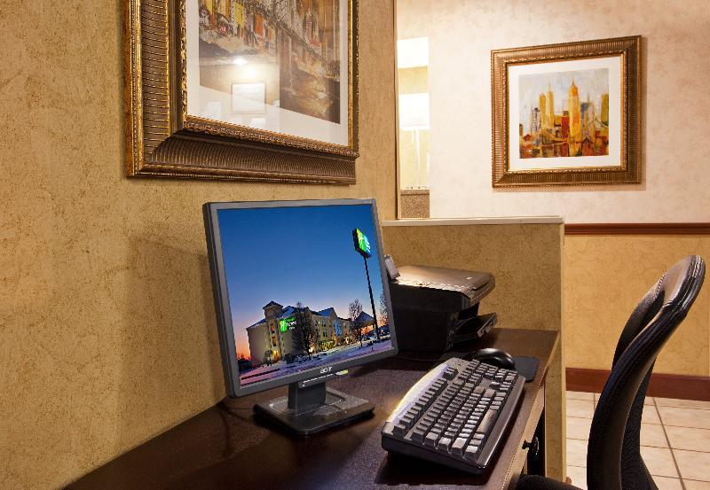 Holiday Inn Express & Suites Troy By Ihg Exteriör bild